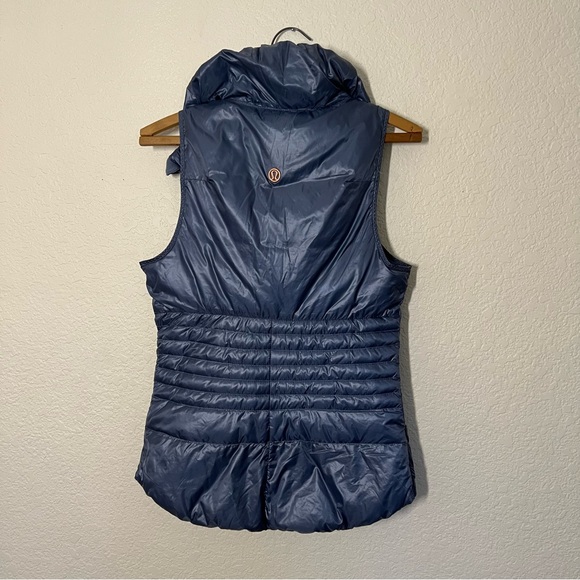 Womens Lululemon Fluffin Awesome Gray Active Vest Size 2 - Picture 3 of 7